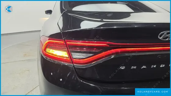 HYUNDAI GRANDEUR 3.0 LPI MODERN (RENTAL CAR)