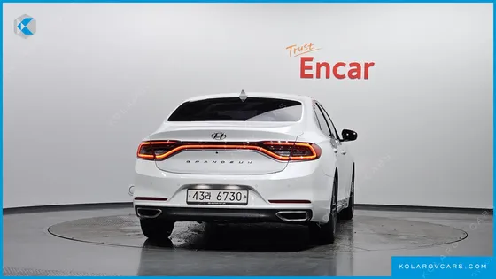 HYUNDAI GRANDEUR 2.4 PREMIUM