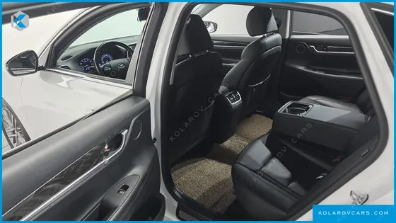 HYUNDAI GRANDEUR 3.0 LPI MODERN BASIC (RENTAL CAR)