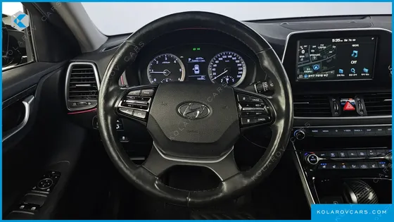 HYUNDAI GRANDEUR 2.2 DIESEL PREMIUM