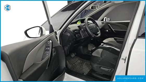 CITROËN C4 PICASSO 1.6 B-HDI FEEL