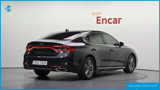 HYUNDAI GRANDEUR 2.4 PREMIUM