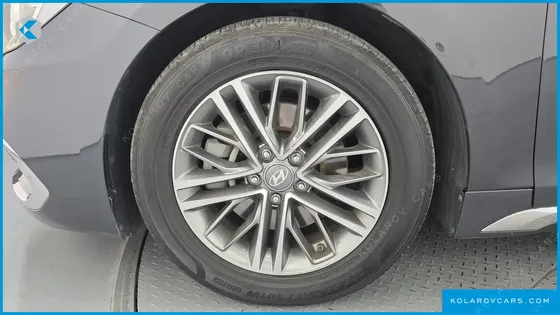 HYUNDAI GRANDEUR 2.4 PREMIUM
