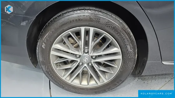 HYUNDAI GRANDEUR 2.4 PREMIUM