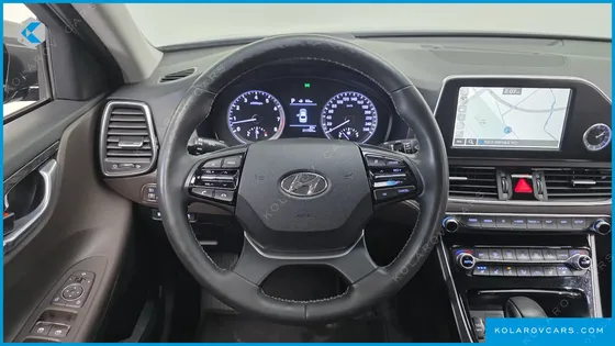 HYUNDAI GRANDEUR 2.4 PREMIUM