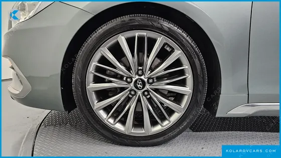 HYUNDAI GRANDEUR 3.0 EXCLUSIVE
