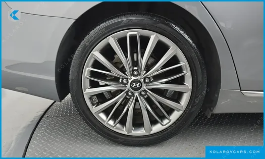 HYUNDAI GRANDEUR 3.0 EXCLUSIVE
