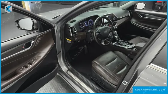 HYUNDAI GRANDEUR 3.0 EXCLUSIVE