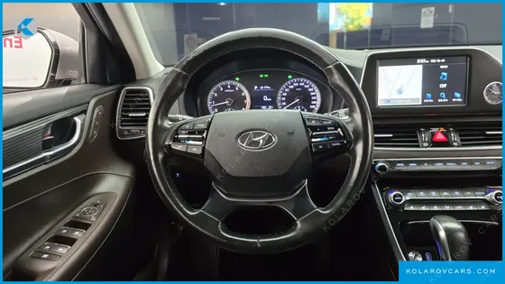 HYUNDAI GRANDEUR 3.0 EXCLUSIVE