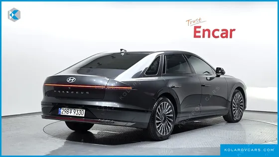 HYUNDAI GRANDEUR CALLIGRAPHY