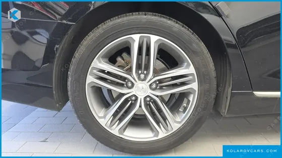 HYUNDAI GRANDEUR 3.0 EXCLUSIVE