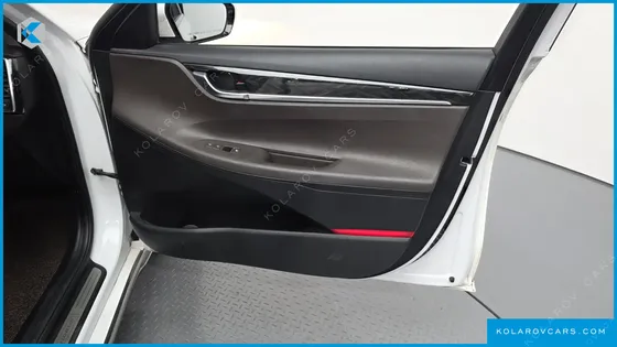 HYUNDAI GRANDEUR 3.0 LPI MODERN