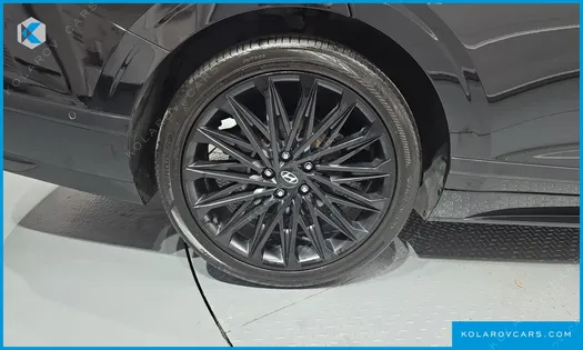 HYUNDAI GRANDEUR CALLIGRAPHY
