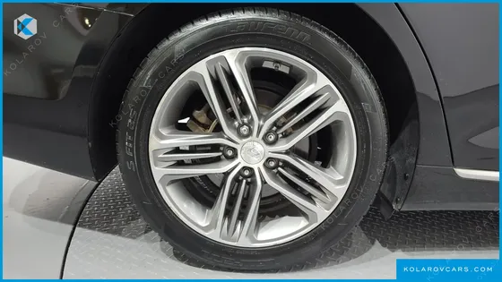 HYUNDAI GRANDEUR 2.4 PREMIUM