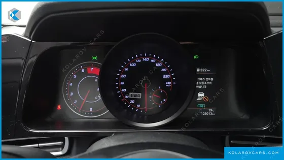 HYUNDAI ELANTRA (AVANTE) 1.6