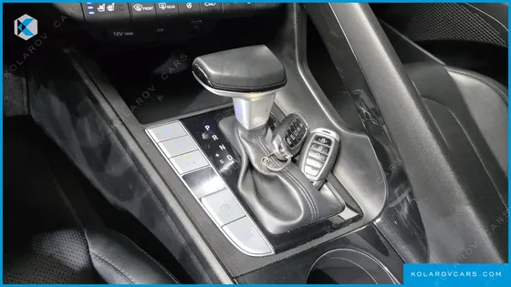 HYUNDAI ELANTRA (AVANTE) 1.6