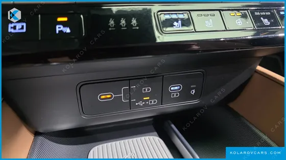 HYUNDAI GRANDEUR PREMIUM