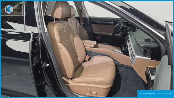 HYUNDAI GRANDEUR PREMIUM