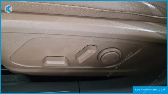 HYUNDAI GRANDEUR PREMIUM