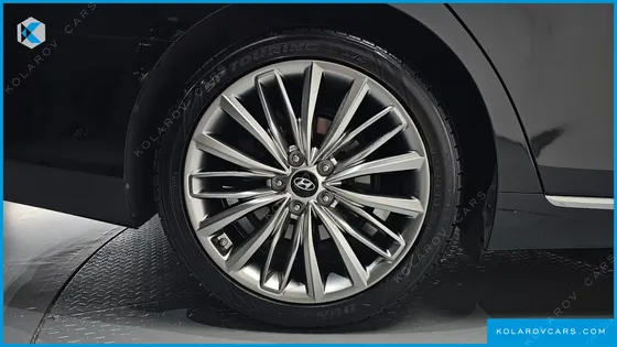 HYUNDAI GRANDEUR 3.3 CELEBRITY