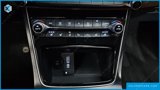 HYUNDAI GRANDEUR 3.3 CELEBRITY