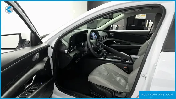 HYUNDAI ELANTRA (AVANTE) 1.6 LPI (RENTAL CAR)