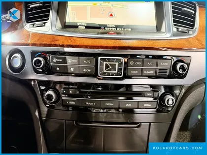 HYUNDAI EQUUS VS500