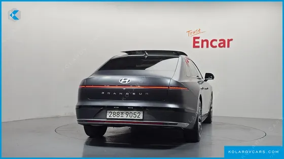 HYUNDAI GRANDEUR EXCLUSIVE