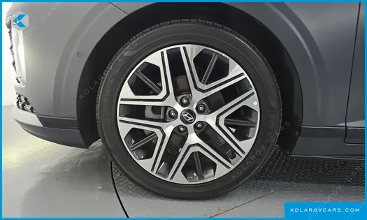 HYUNDAI GRANDEUR EXCLUSIVE