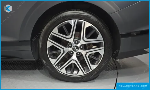 HYUNDAI GRANDEUR EXCLUSIVE