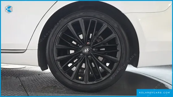 HYUNDAI GRANDEUR 3.0 EXCLUSIVE