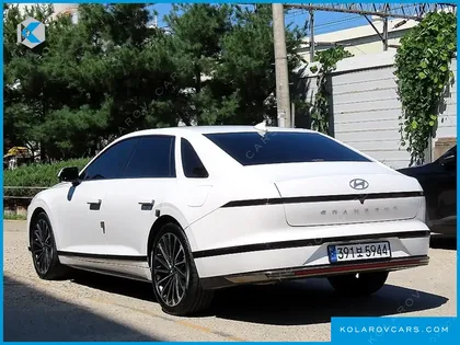 HYUNDAI GRANDEUR CALLIGRAPHY
