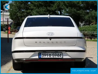 HYUNDAI GRANDEUR CALLIGRAPHY