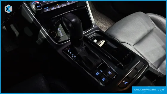 HYUNDAI GRANDEUR 2.4 PREMIUM