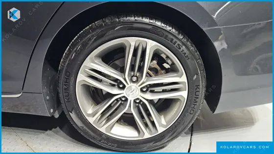 HYUNDAI GRANDEUR 2.4 PREMIUM