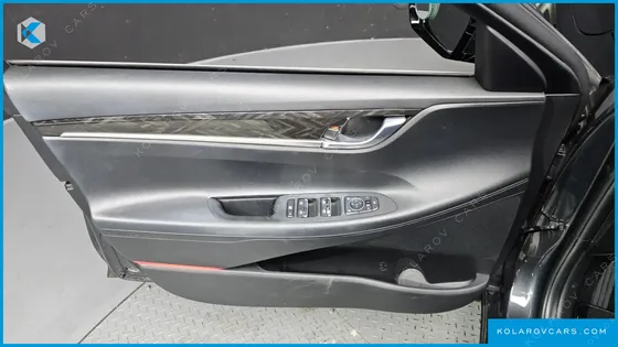 HYUNDAI GRANDEUR 2.4 PREMIUM
