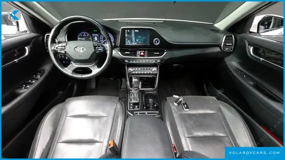 HYUNDAI GRANDEUR 2.2 DIESEL PREMIUM