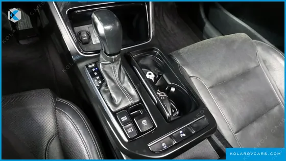 HYUNDAI GRANDEUR 2.2 DIESEL PREMIUM