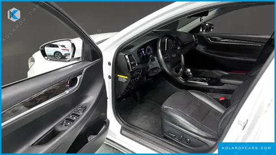 HYUNDAI GRANDEUR 2.2 DIESEL PREMIUM