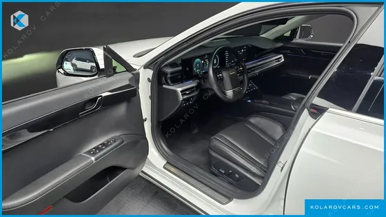 HYUNDAI GRANDEUR PREMIUM
