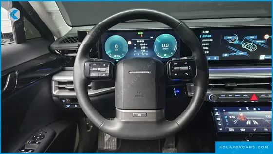 HYUNDAI GRANDEUR PREMIUM