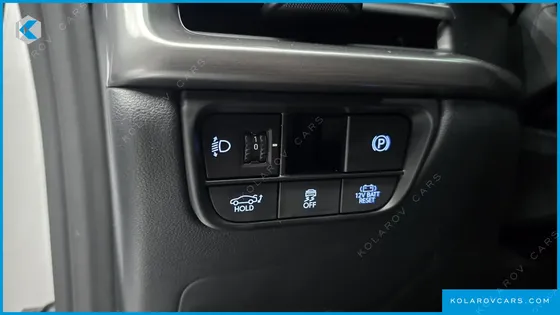 HYUNDAI GRANDEUR PREMIUM