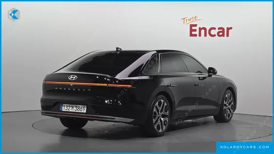 HYUNDAI GRANDEUR PREMIUM