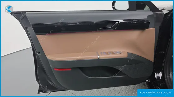 HYUNDAI GRANDEUR PREMIUM