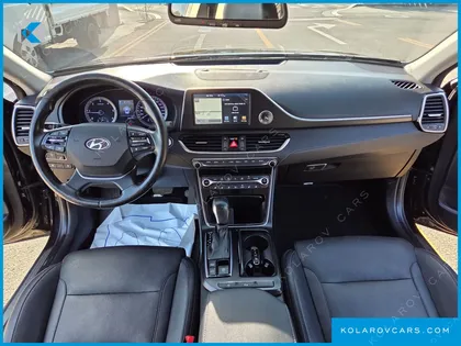HYUNDAI GRANDEUR 2.2 DIESEL PREMIUM
