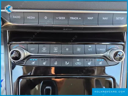HYUNDAI GRANDEUR 2.2 DIESEL PREMIUM