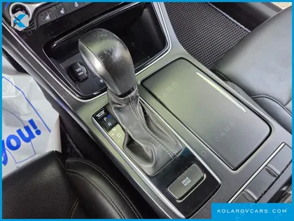 HYUNDAI GRANDEUR 3.0 LPI MODERN (RENTAL CAR)