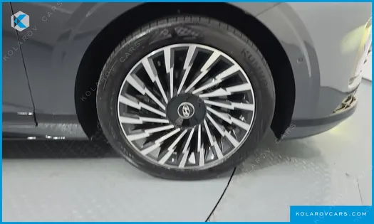 HYUNDAI GRANDEUR CALLIGRAPHY