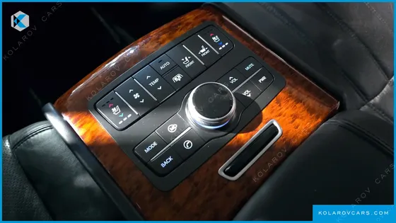 HYUNDAI EQUUS VS500