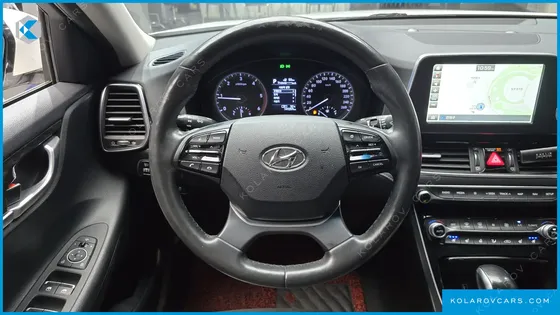 HYUNDAI GRANDEUR 2.2 DIESEL PREMIUM